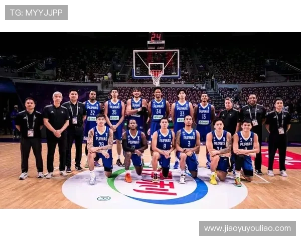 中国男篮逆袭战胜菲律宾队 重回亚洲杯四强展现强大实力