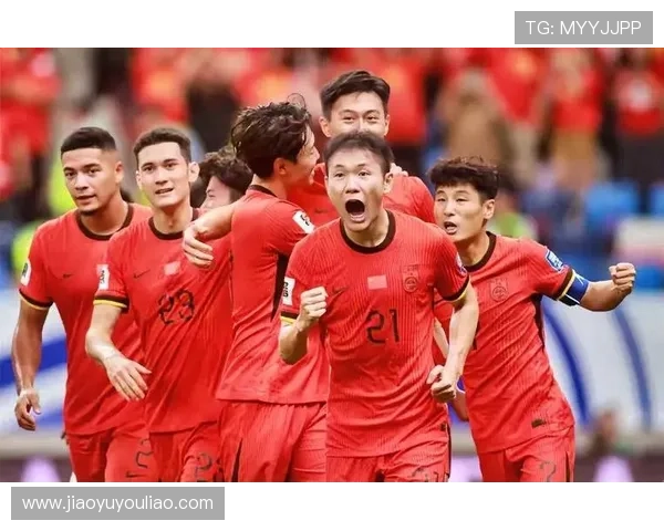 国足迎来世预赛关键战全队状态回暖誓夺胜利晋级下一阶段