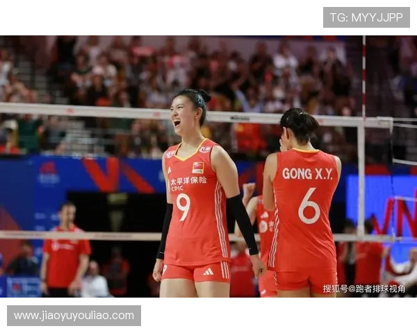 中国女排连胜三场晋级东京奥运,年轻球员崭露头角展现无限潜力 中国女排连胜三场晋级东京奥运,年轻球员崭露头角展现无限潜力