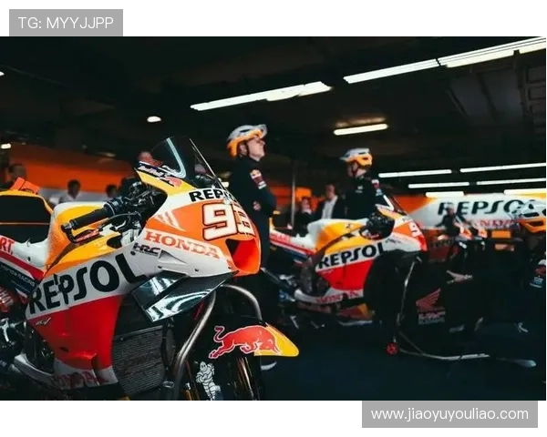 MotoGP新赛季风云再起车队博弈与冠军格局全面解析 MotoGP新赛季风云再起车队博弈与冠军格局全面解析