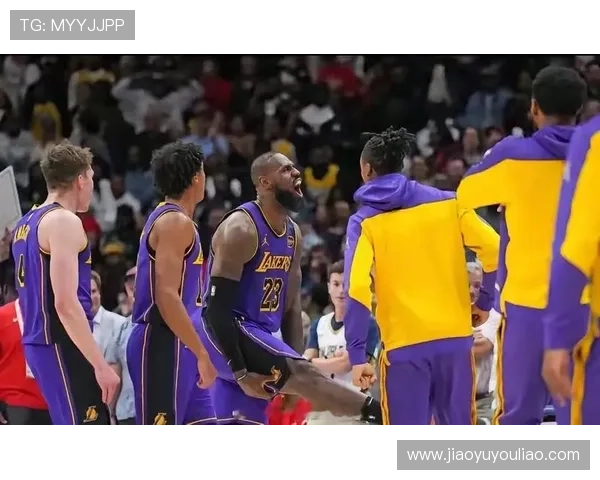 湖人迎关键调整詹姆斯领衔冲击西部季后赛新格局引发联盟关注 湖人迎关键调整詹姆斯领衔冲击西部季后赛新格局引发联盟关注