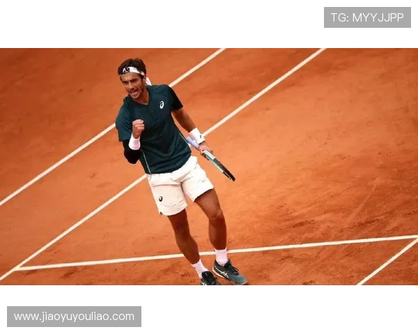 网球赛季精彩纷呈 新星崭露头角 世界排名剧变引发关注